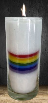 CHAKRAKERZE weiss mit Regenbogen Höhe 14cm 100% pflanzlich 535g Brenndauer 60 Stunden